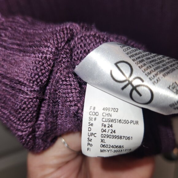 Jessica Simpson Ladies' Ribbed Sweater - Picture 10 of 10